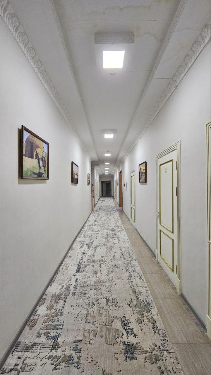 Hostel Danexan Apa ヌクス エクステリア 写真
